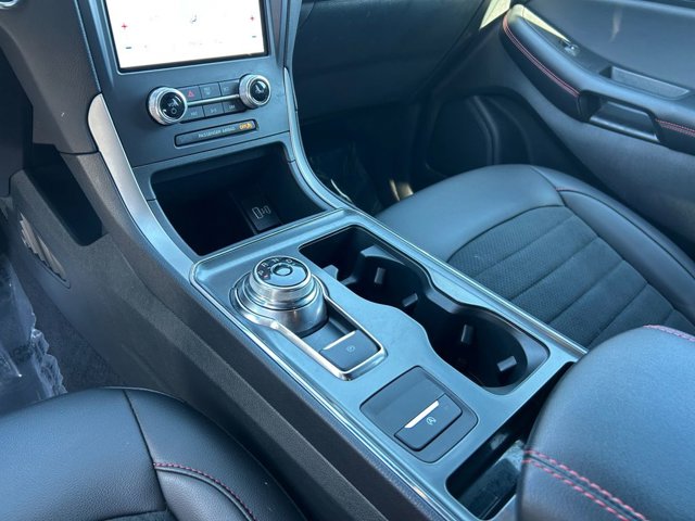 Vehicle image 23 of 37
