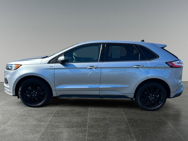 Vehicle image 7 of 37