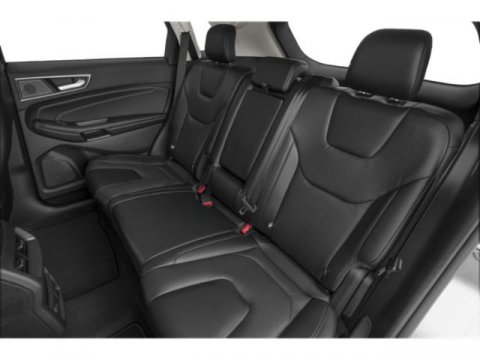 Vehicle image 13 of 15