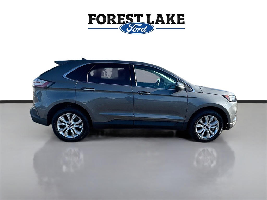 Vehicle image 4 of 23