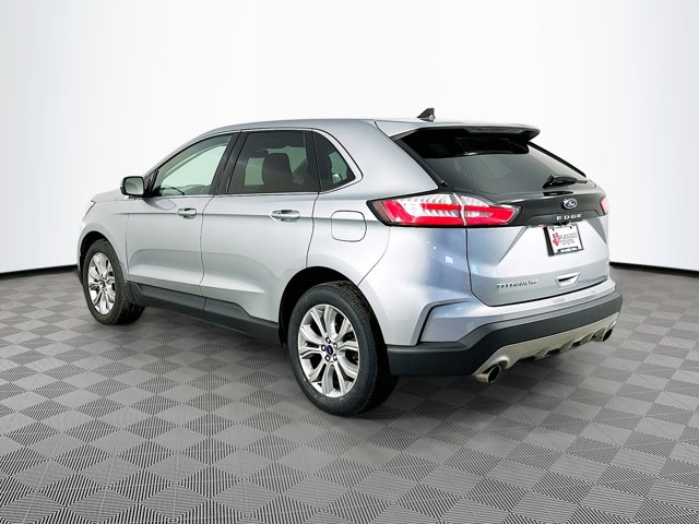 Vehicle image 7 of 31