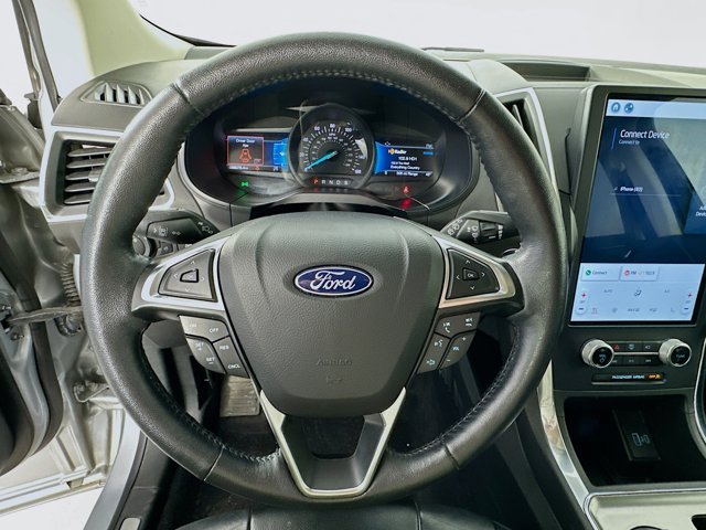 Vehicle image 11 of 31