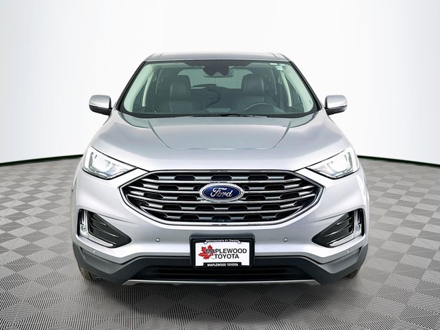 Vehicle image 2 of 31
