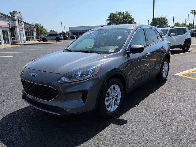 2022 Ford Escape SE Image 1 of 25