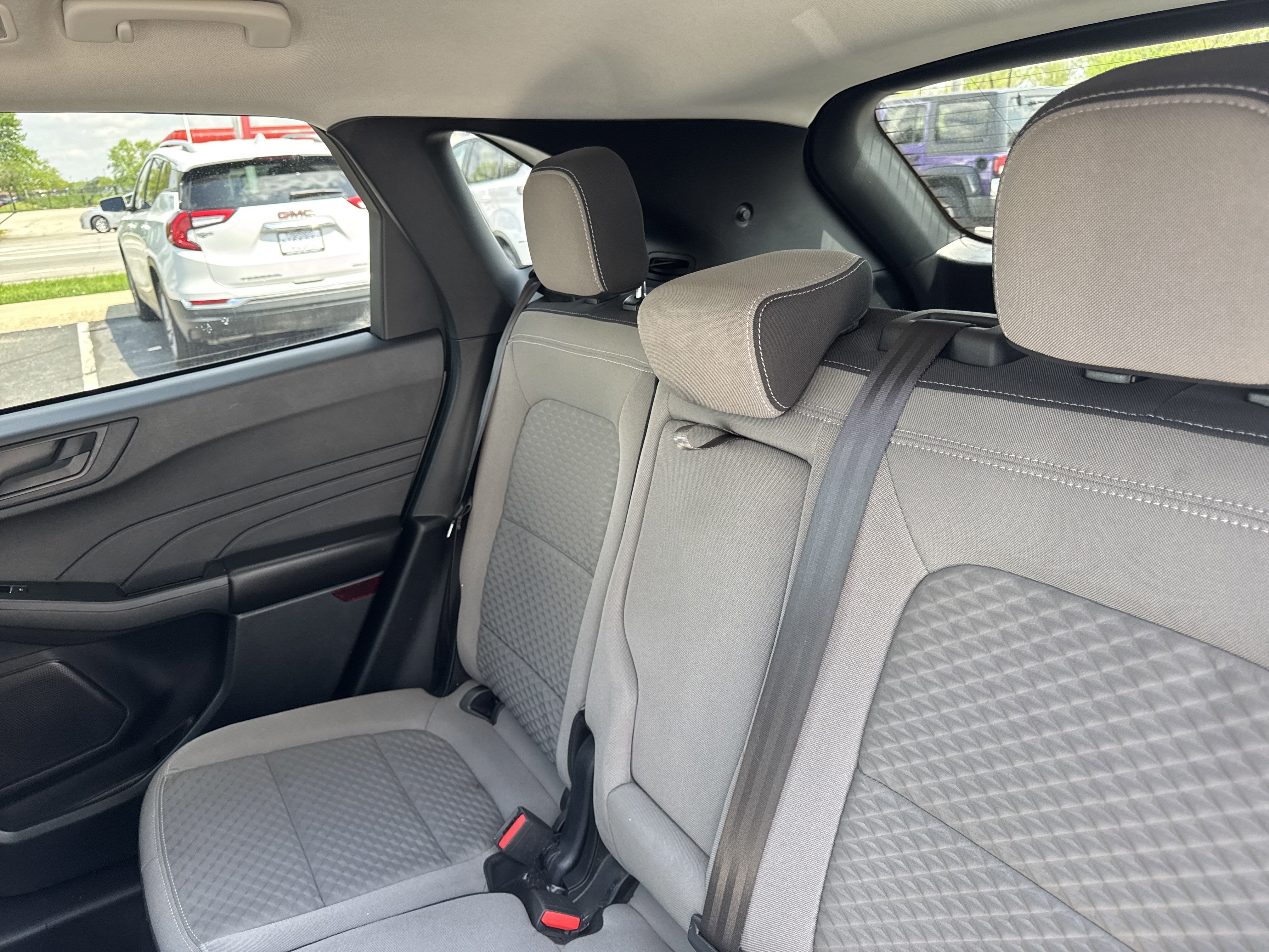 Vehicle image 16 of 51