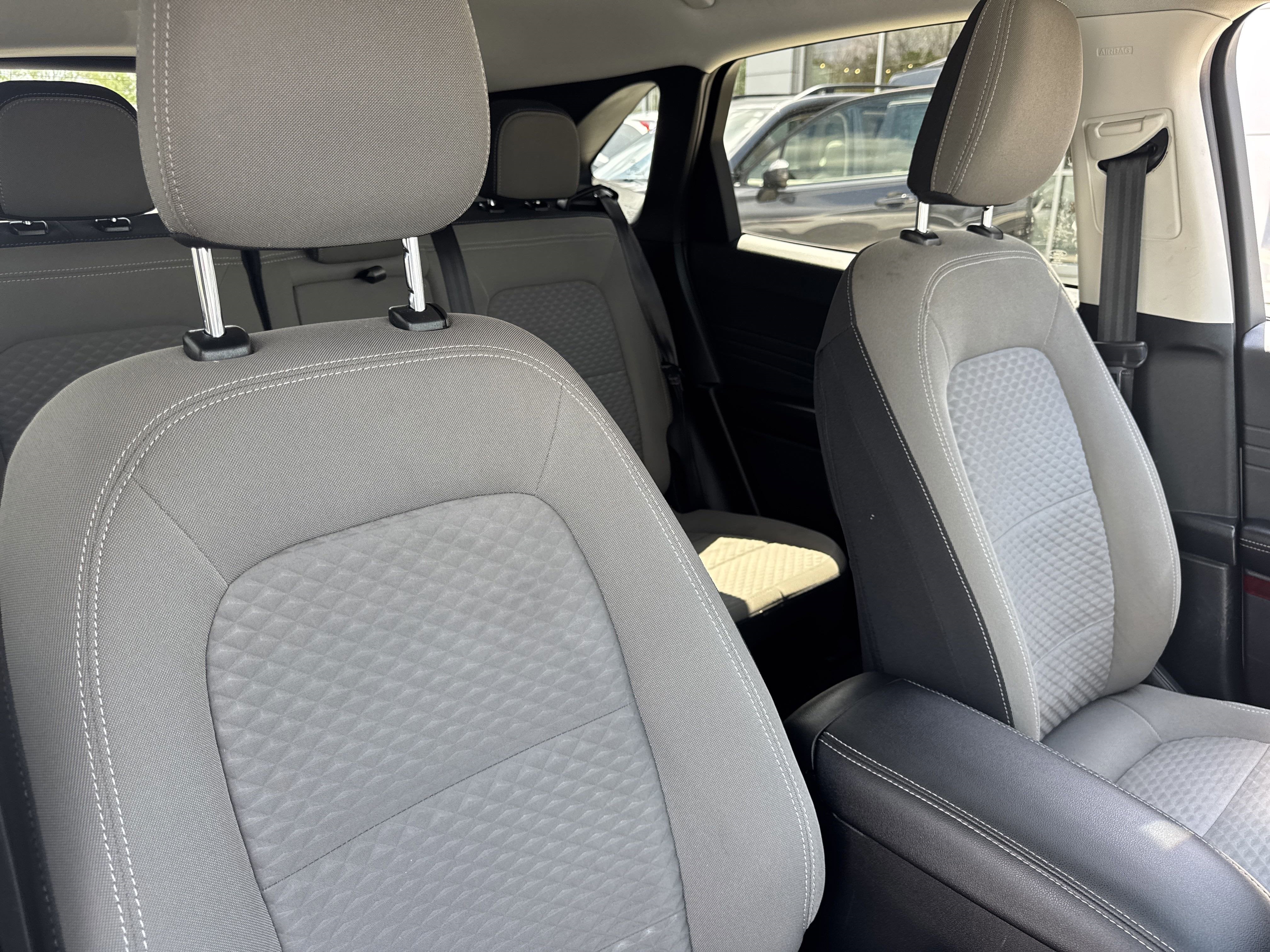 Vehicle image 14 of 51
