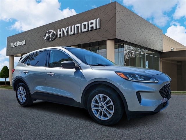 Vehicle image 4 of 28