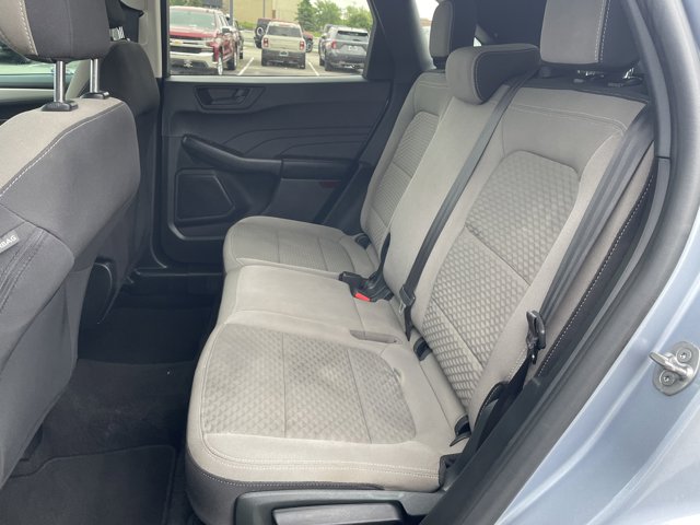 Vehicle image 16 of 30