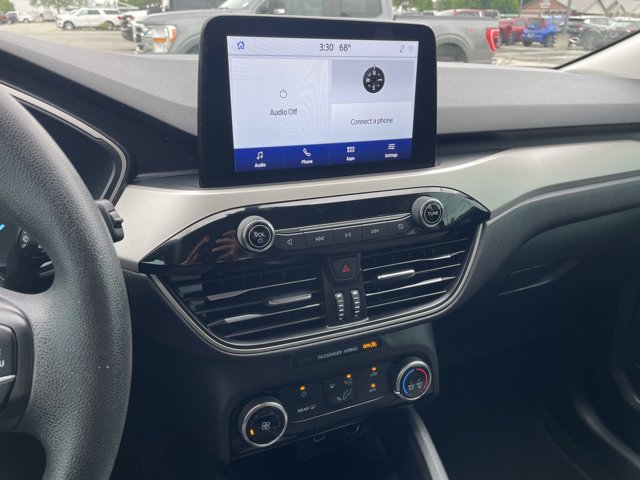 Vehicle image 26 of 30