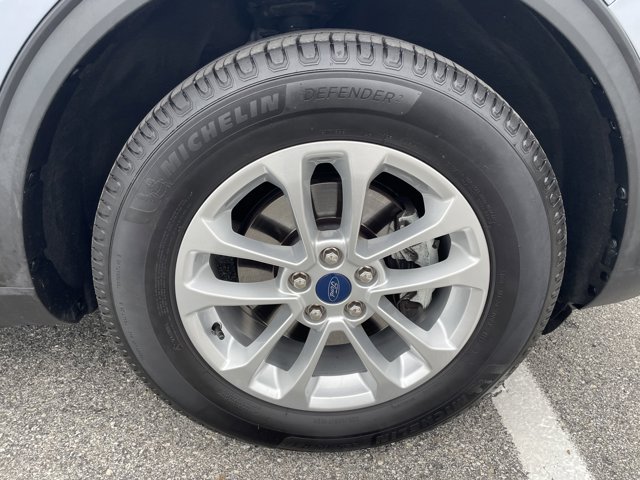 Vehicle image 10 of 30