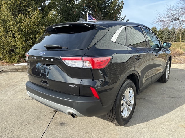 Vehicle image 6 of 33