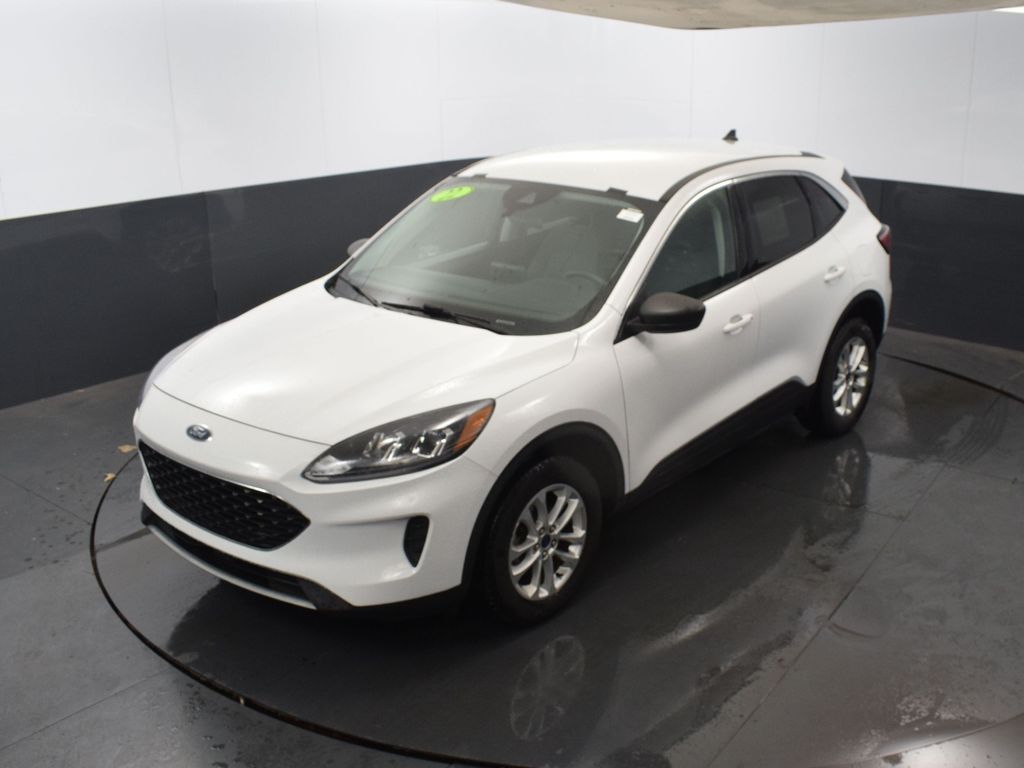 Vehicle image 4 of 48
