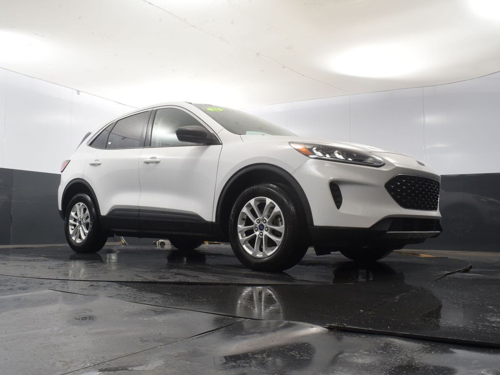 Vehicle image 13 of 48