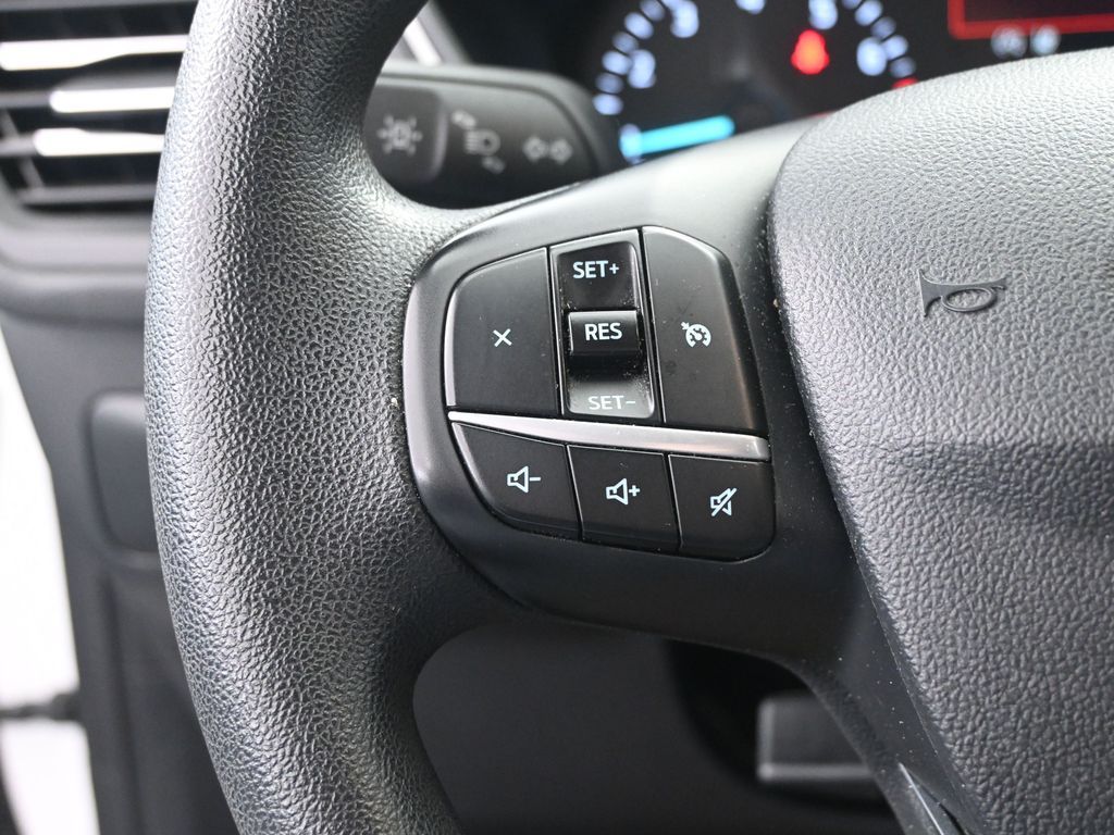 Vehicle image 47 of 48