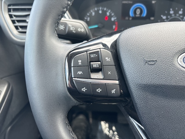 Vehicle image 20 of 33
