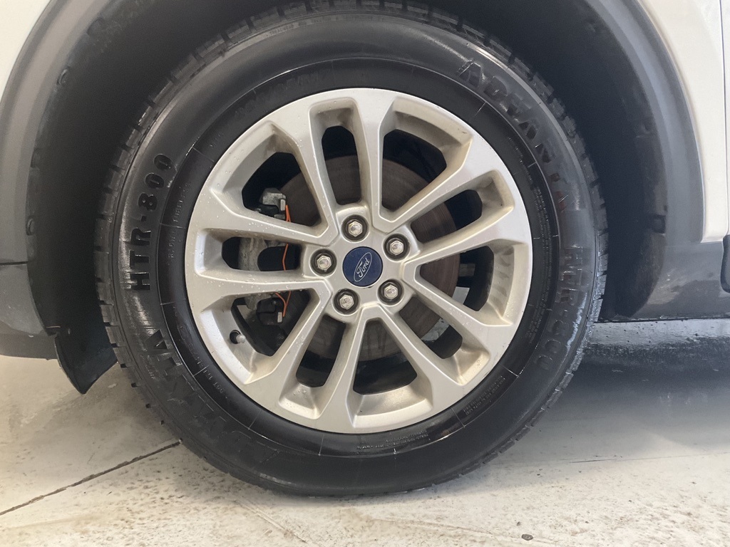 Vehicle image 7 of 25
