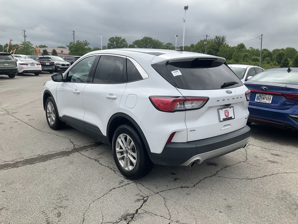 Vehicle image 5 of 25