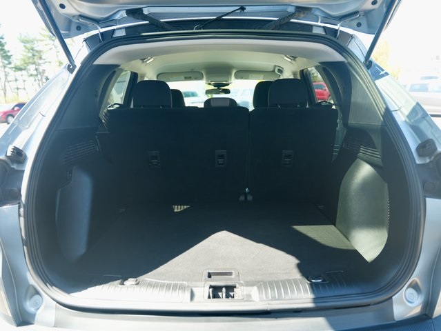 Vehicle image 7 of 33