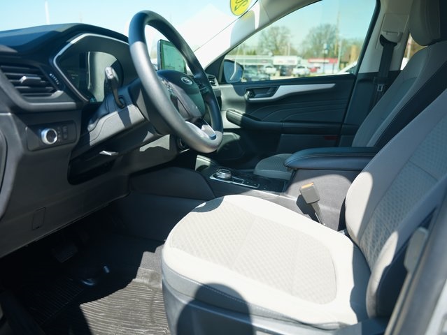 Vehicle image 12 of 33