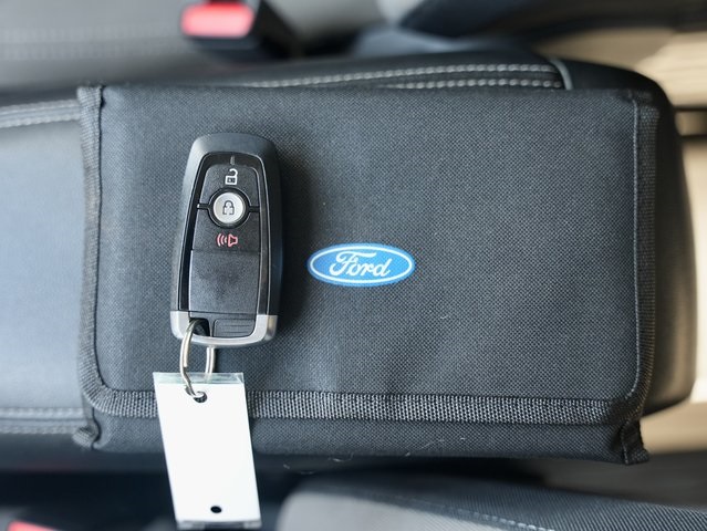 Vehicle image 33 of 33