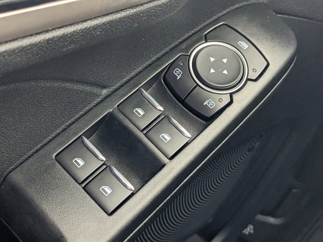 Vehicle image 30 of 36