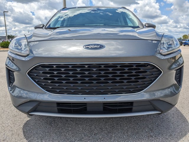Vehicle image 3 of 36