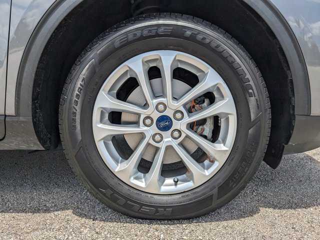 Vehicle image 13 of 36