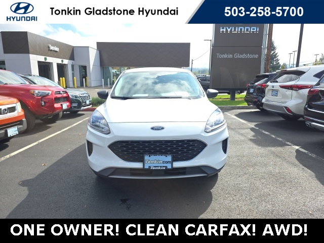 2022 Ford Escape SE Image 2 of 29