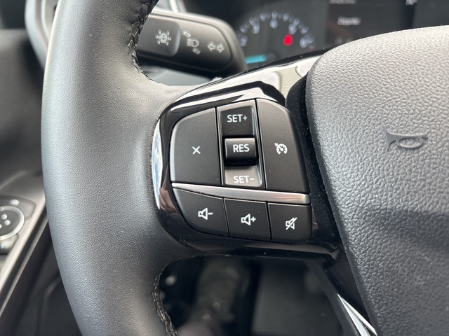 Vehicle image 20 of 33