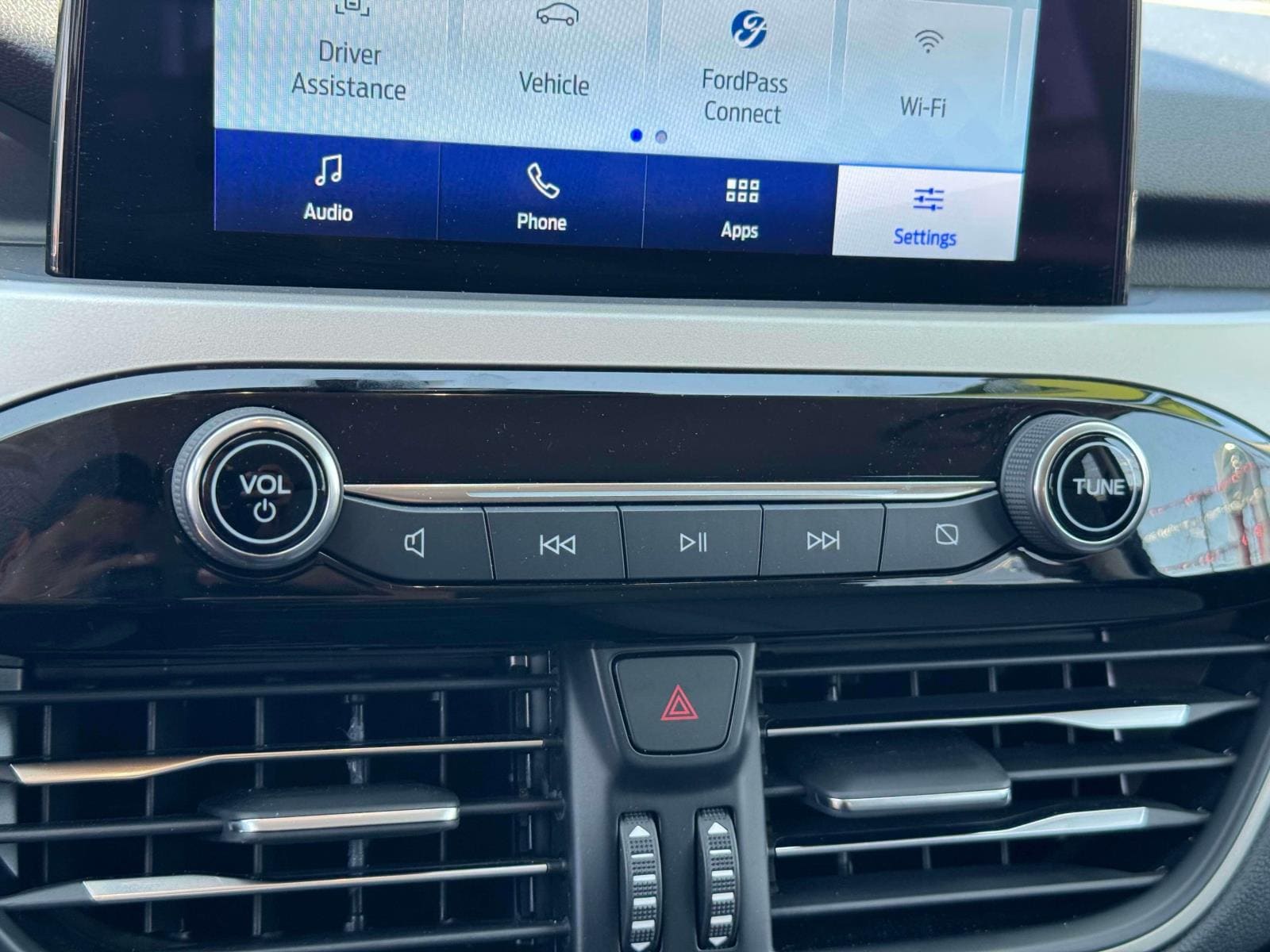 Vehicle image 12 of 37