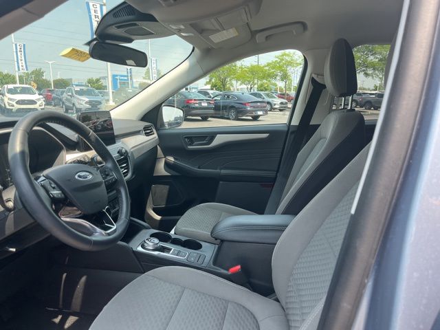 Vehicle image 20 of 41