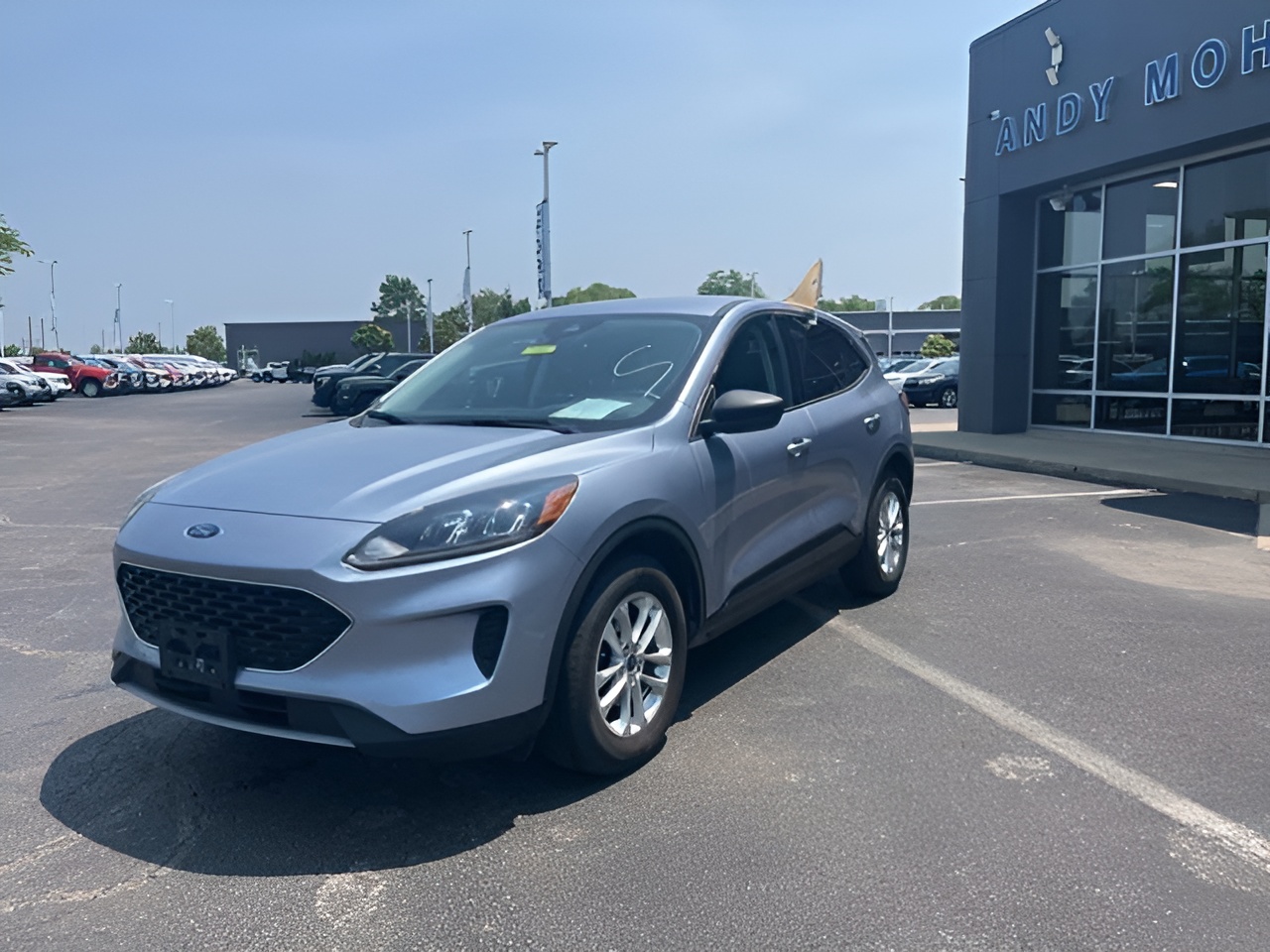 Vehicle image 34 of 41