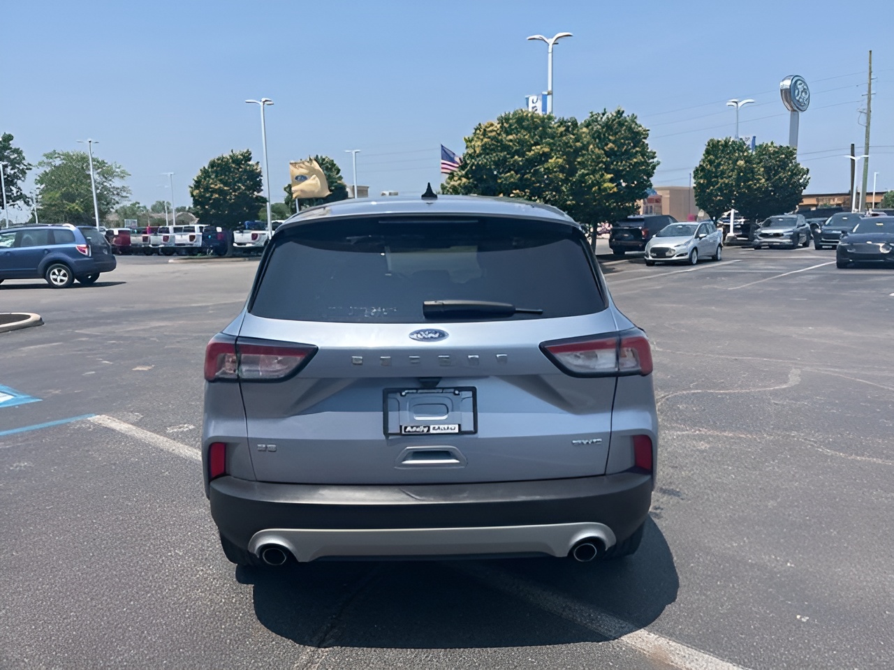 Vehicle image 39 of 41