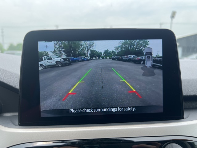 Vehicle image 20 of 28