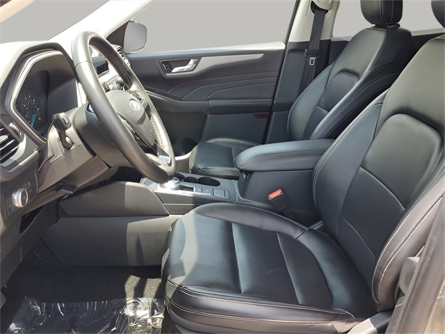 Vehicle image 19 of 31