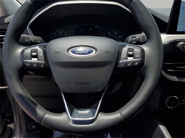 Vehicle image 21 of 31
