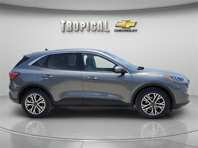 Vehicle image 4 of 31