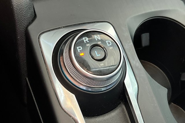 Vehicle image 21 of 29