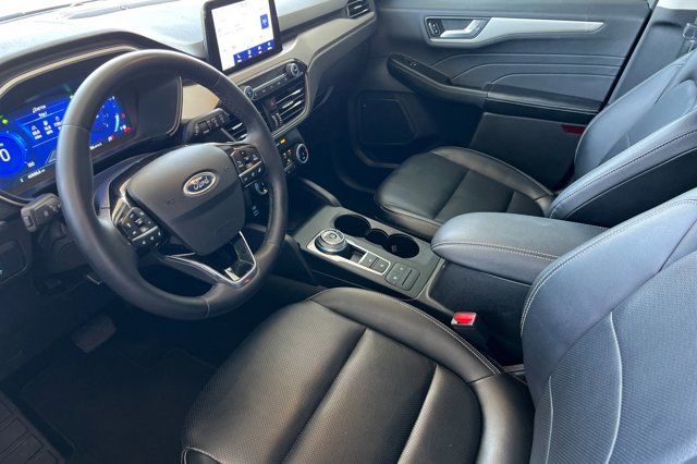 Vehicle image 9 of 29