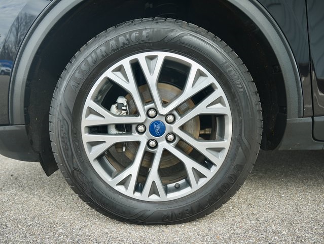 Vehicle image 28 of 33