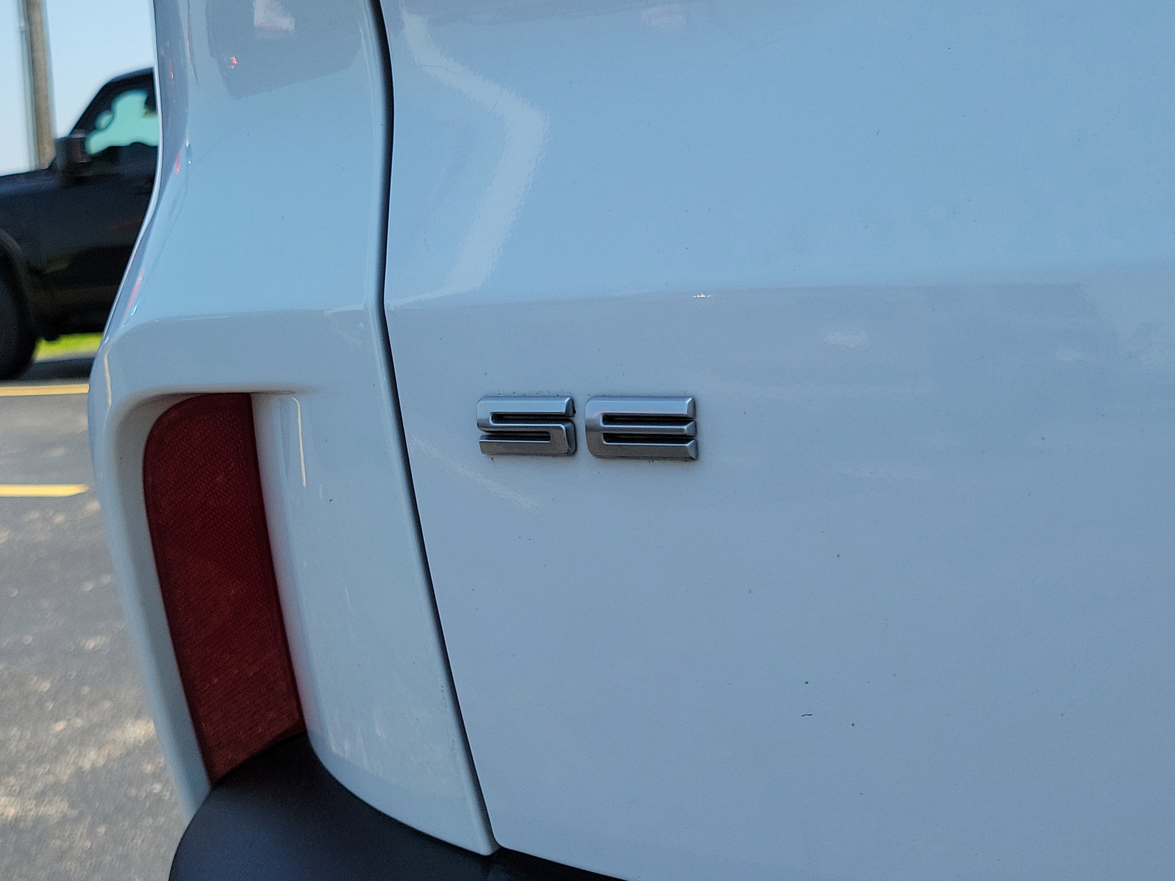 Vehicle image 6 of 30