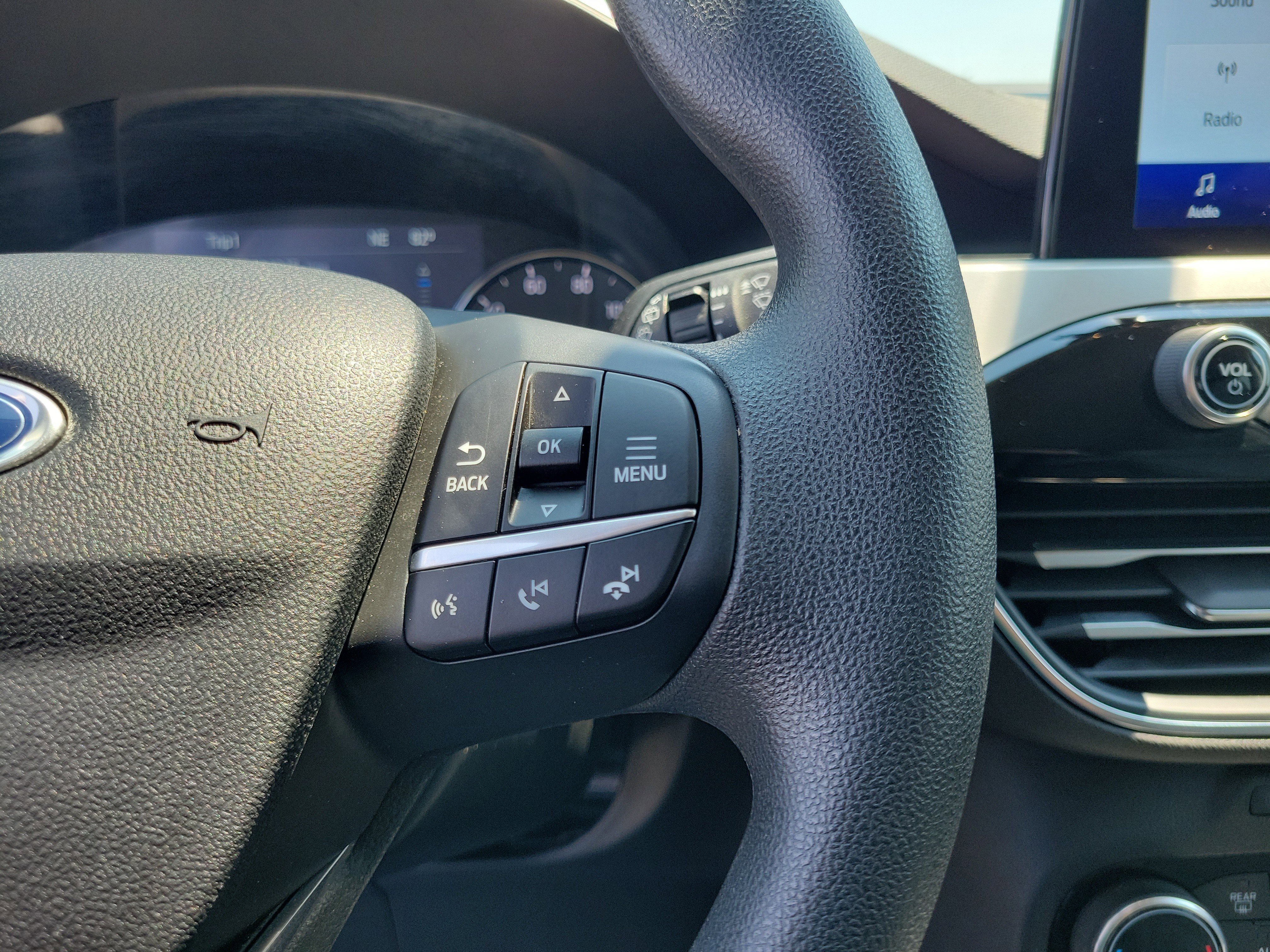 Vehicle image 23 of 30