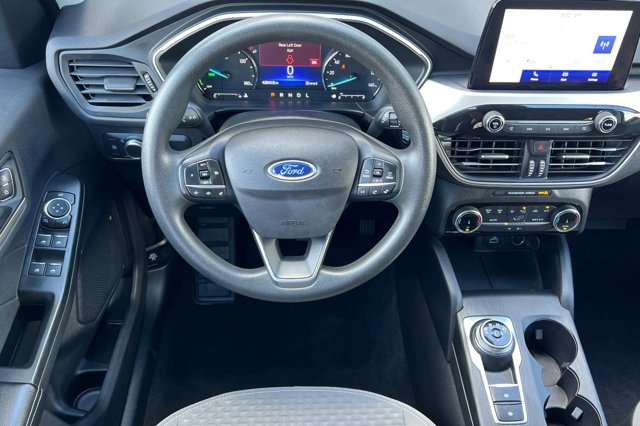 Vehicle image 14 of 27