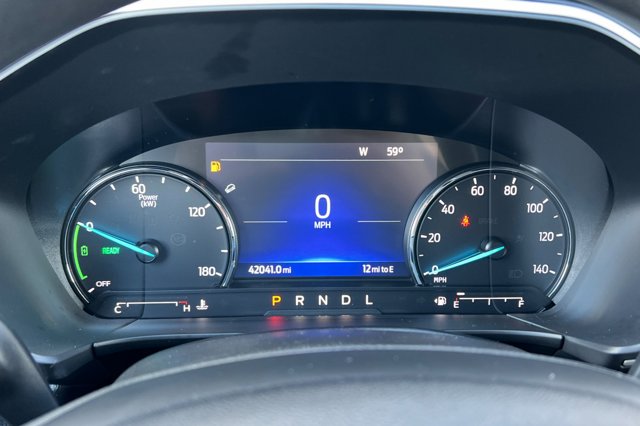 Vehicle image 24 of 27