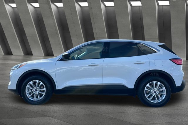 Vehicle image 9 of 27