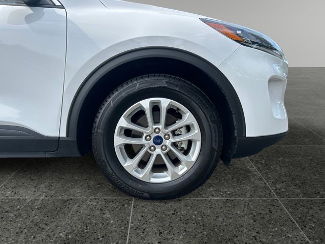 Vehicle image 8 of 36