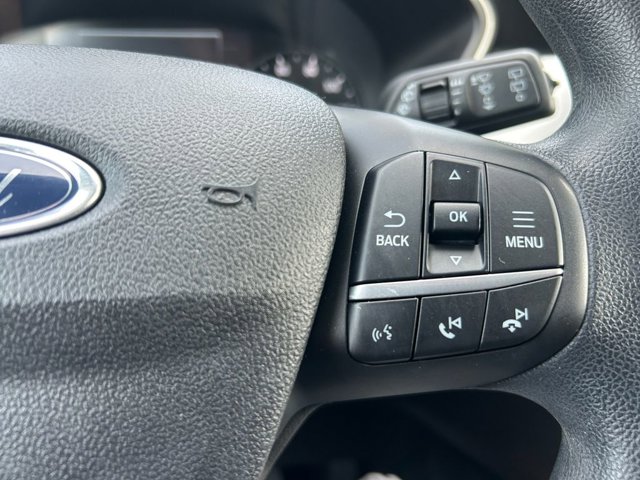 Vehicle image 17 of 36