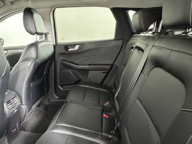 Vehicle image 14 of 32