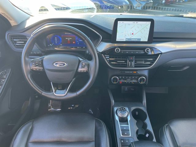 Vehicle image 17 of 37