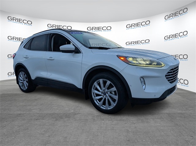 Vehicle image 4 of 28